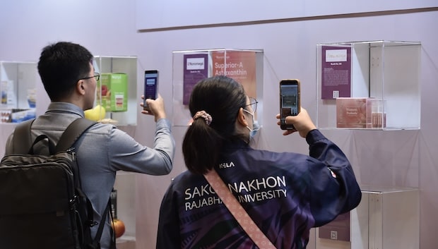 Visitors at Vitafoods Asia